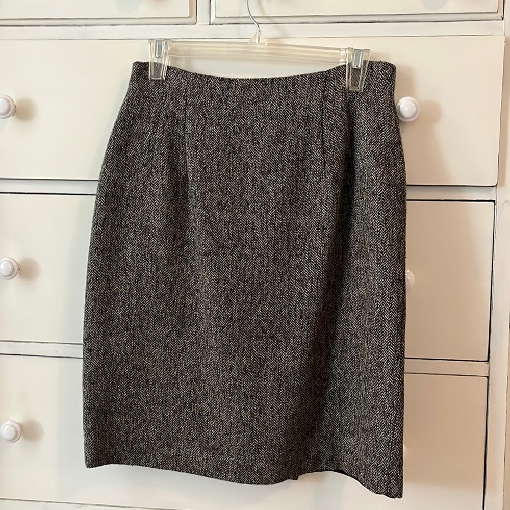 Tweed wool straight skirt